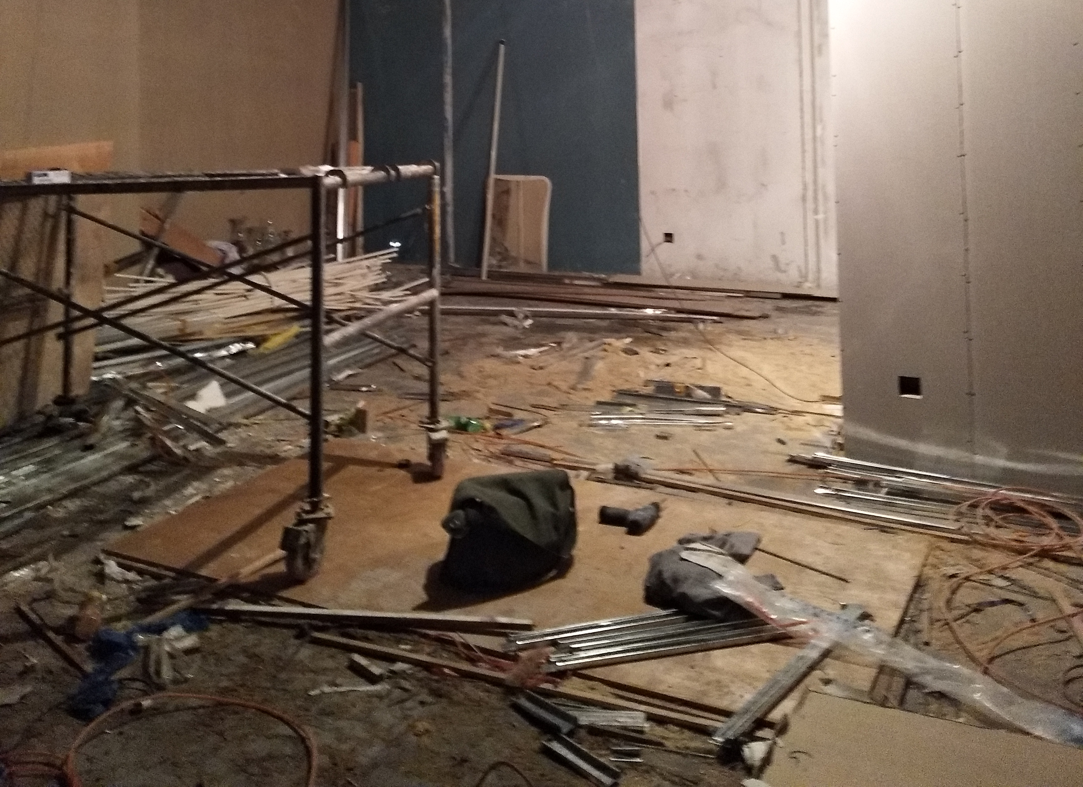 昊伦国际施工现场,宏点装饰