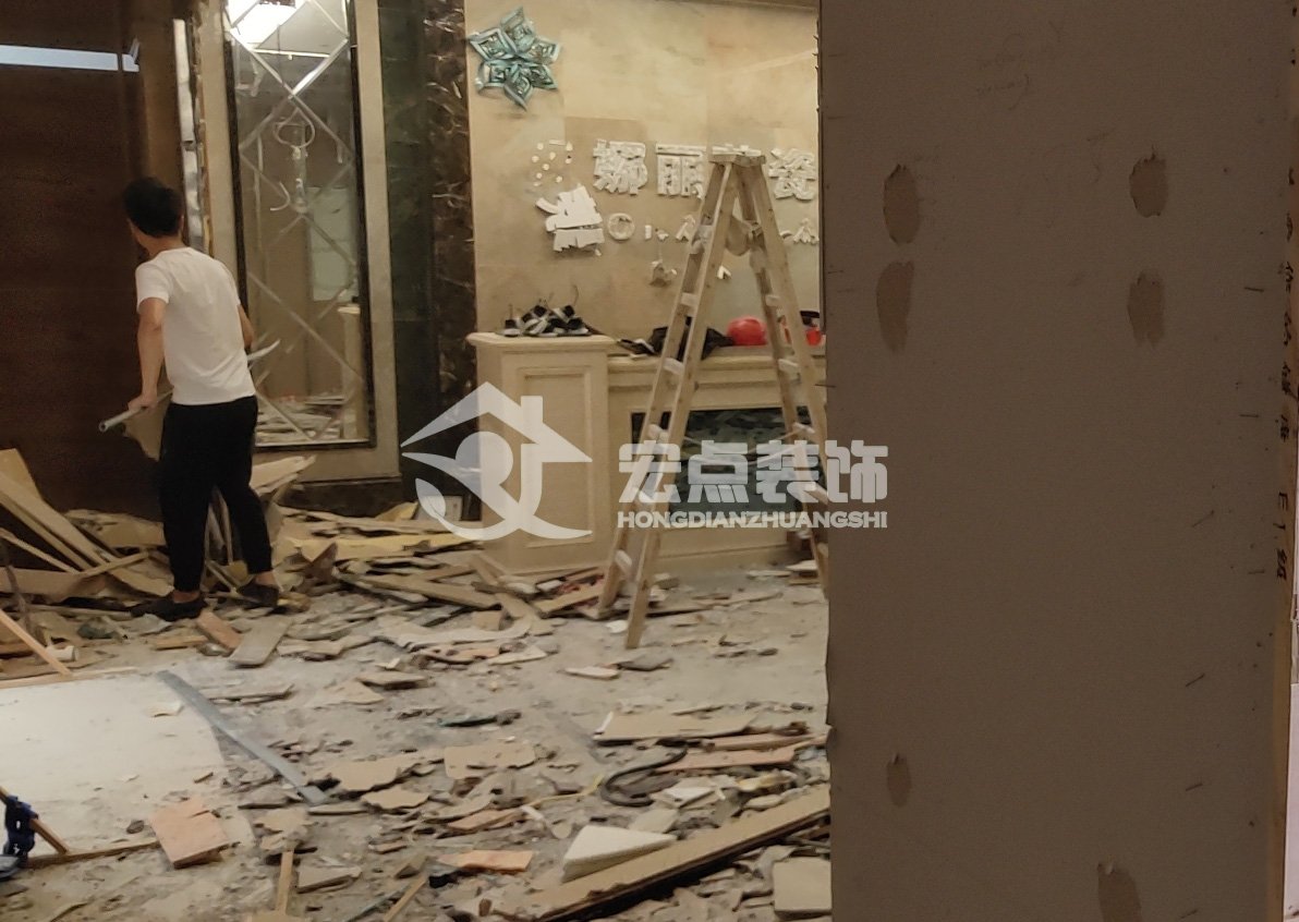 舒达床垫施工现场(图3) 舒达床垫施工现场,宏点装饰